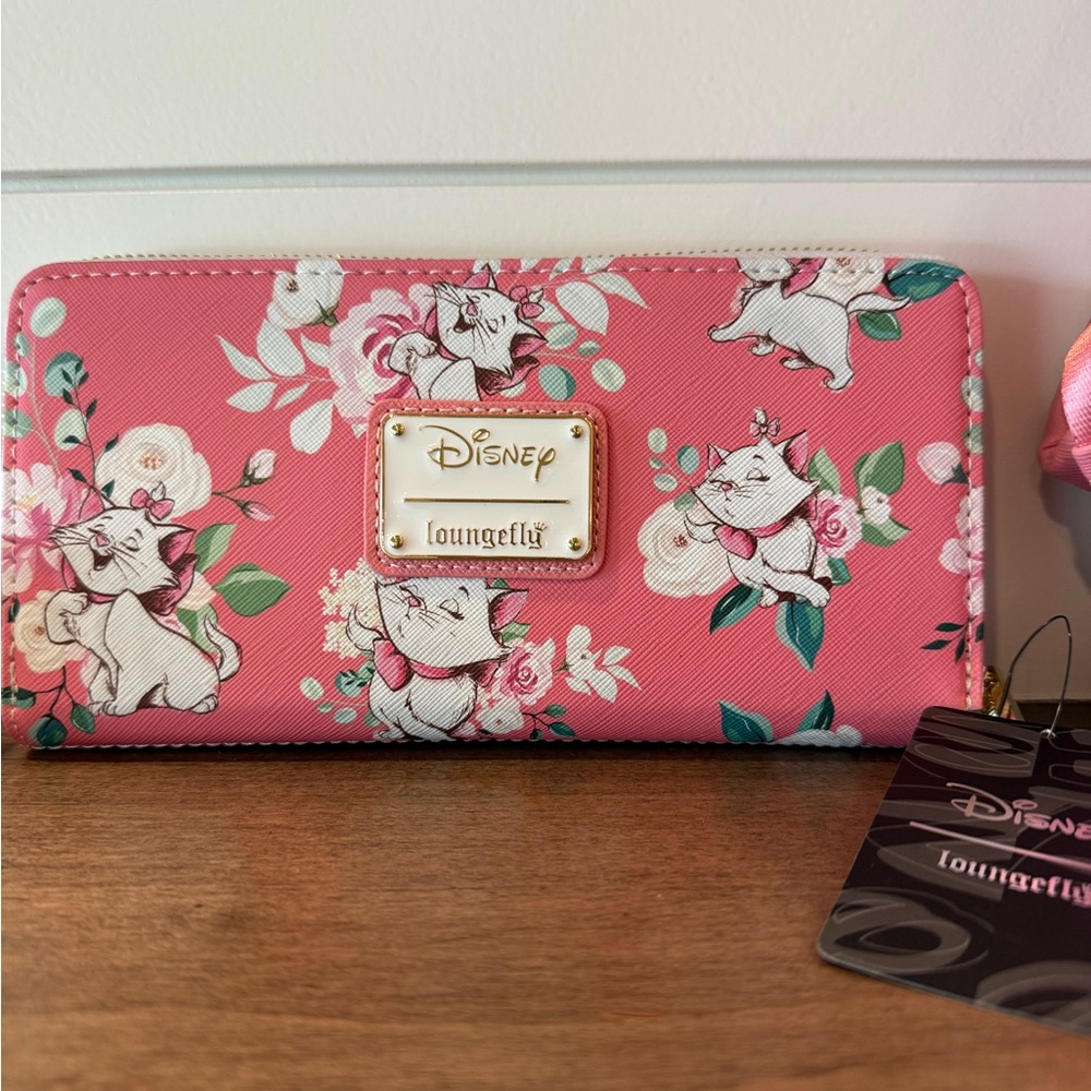 NWT! Marie Aristocats Pink Floral Loungefly Bundle Backpack, Wallet & Bracelet - Picture 5 of 6